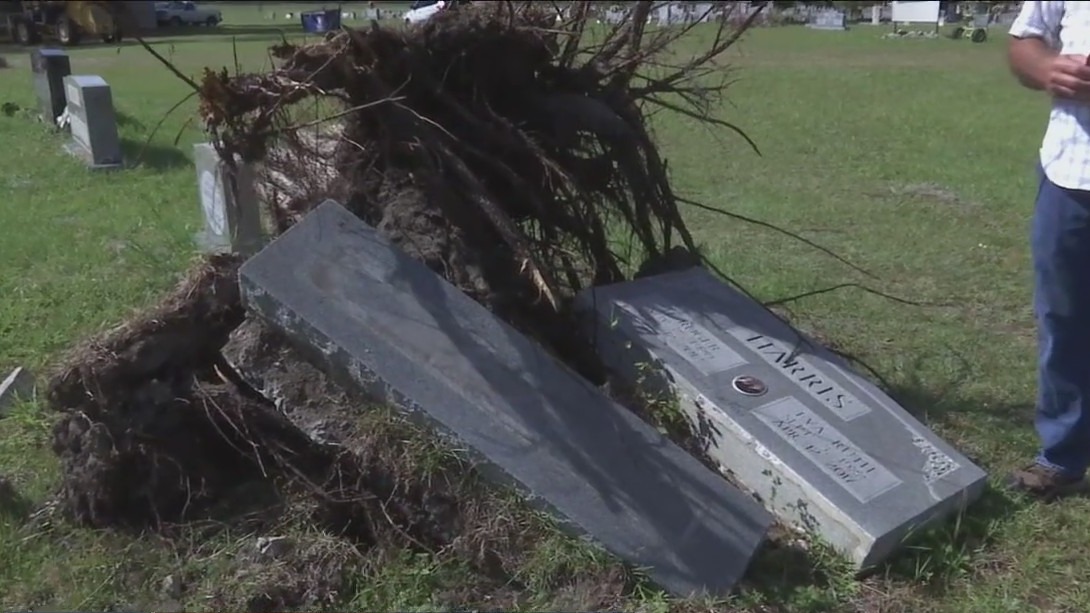 Hurricane Ian damages historic cemetery