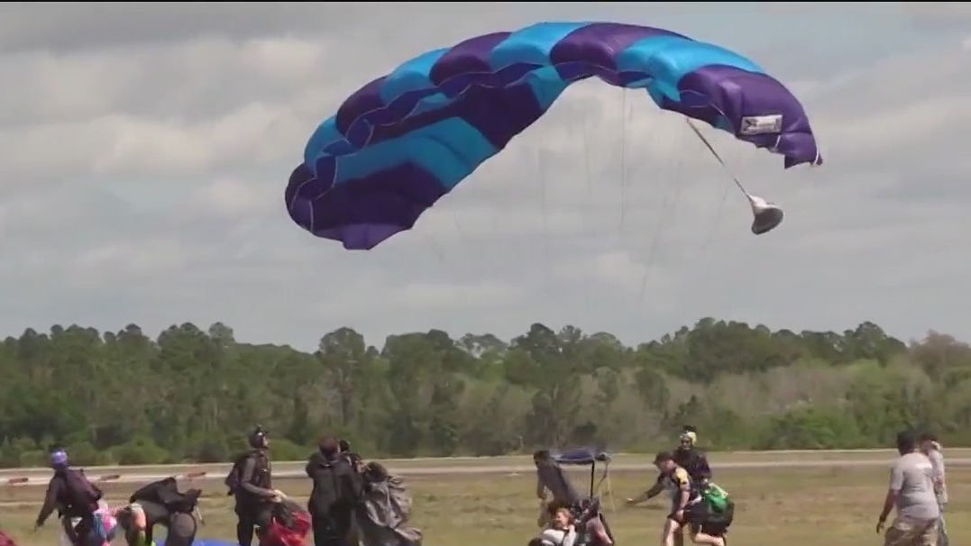 16th annual parachutes for patriots