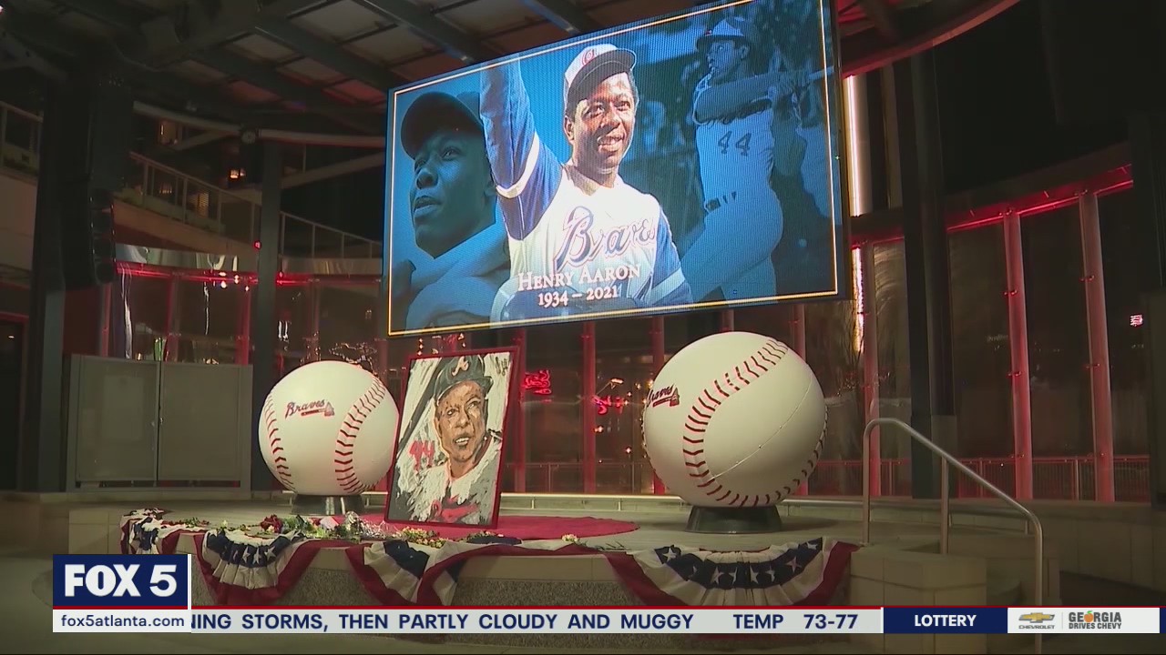 New book takes intimate look at life and legacy of 'Home Run King' Hank Aaron