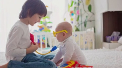 Tips for children adjusting to a new sibling