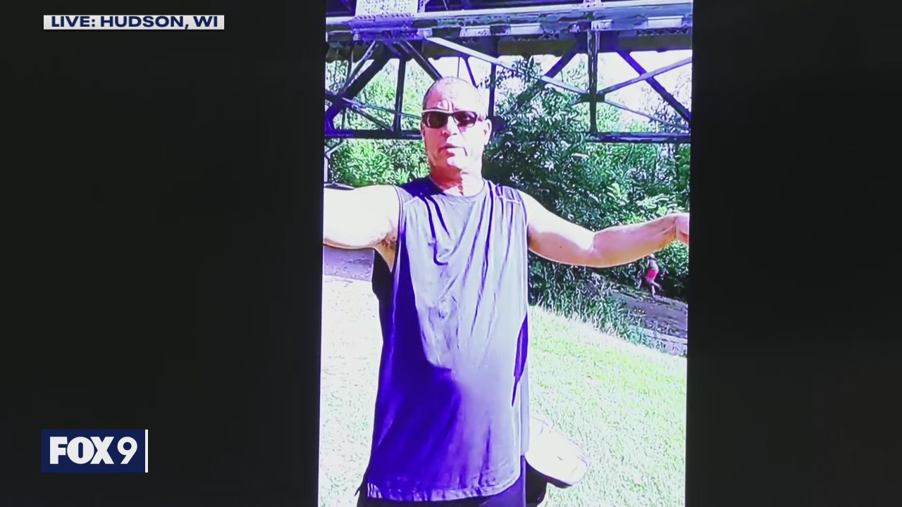 Apple River stabbing trial: Body camera of witness released