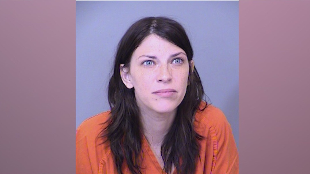 Peoria mom drove through park, hit child: PD