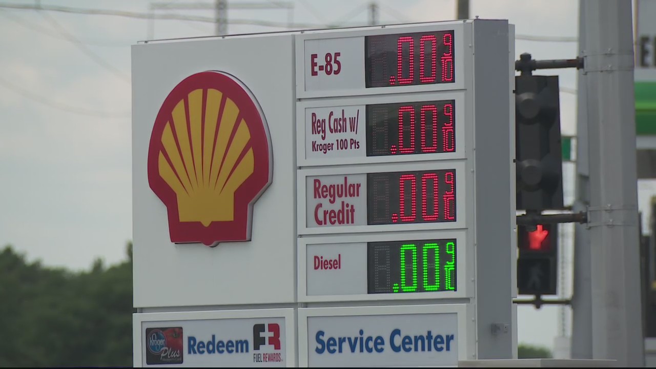 $20,000 gas giveaway draws thousands of drivers
