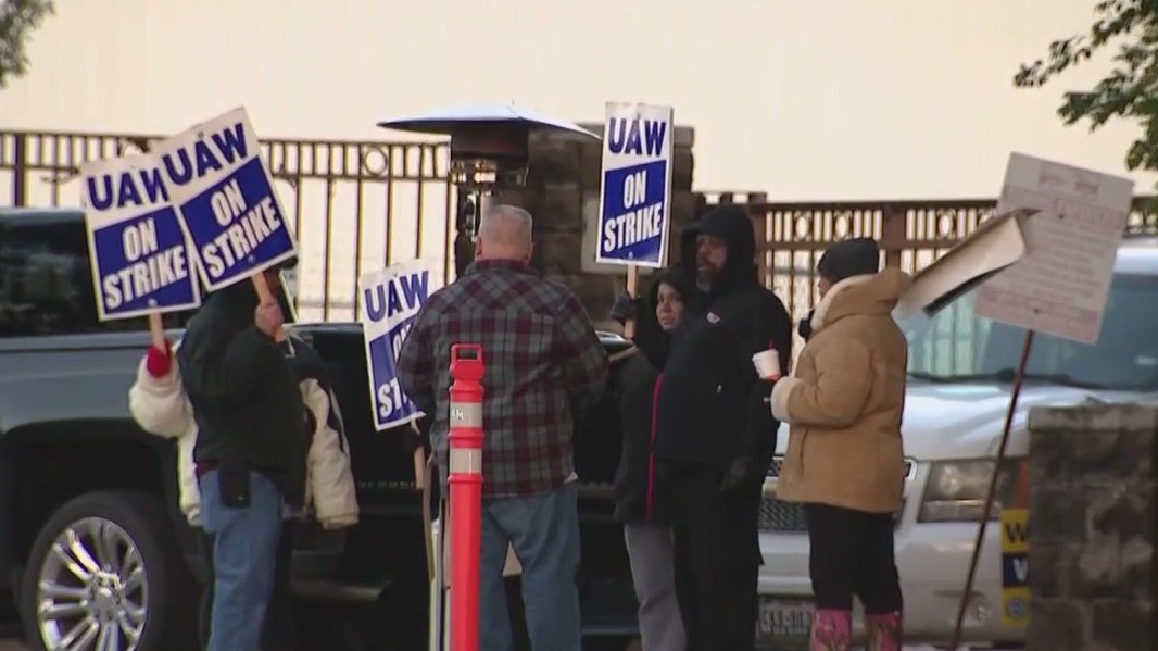Arlington GM plant workers could go back to work Monday
