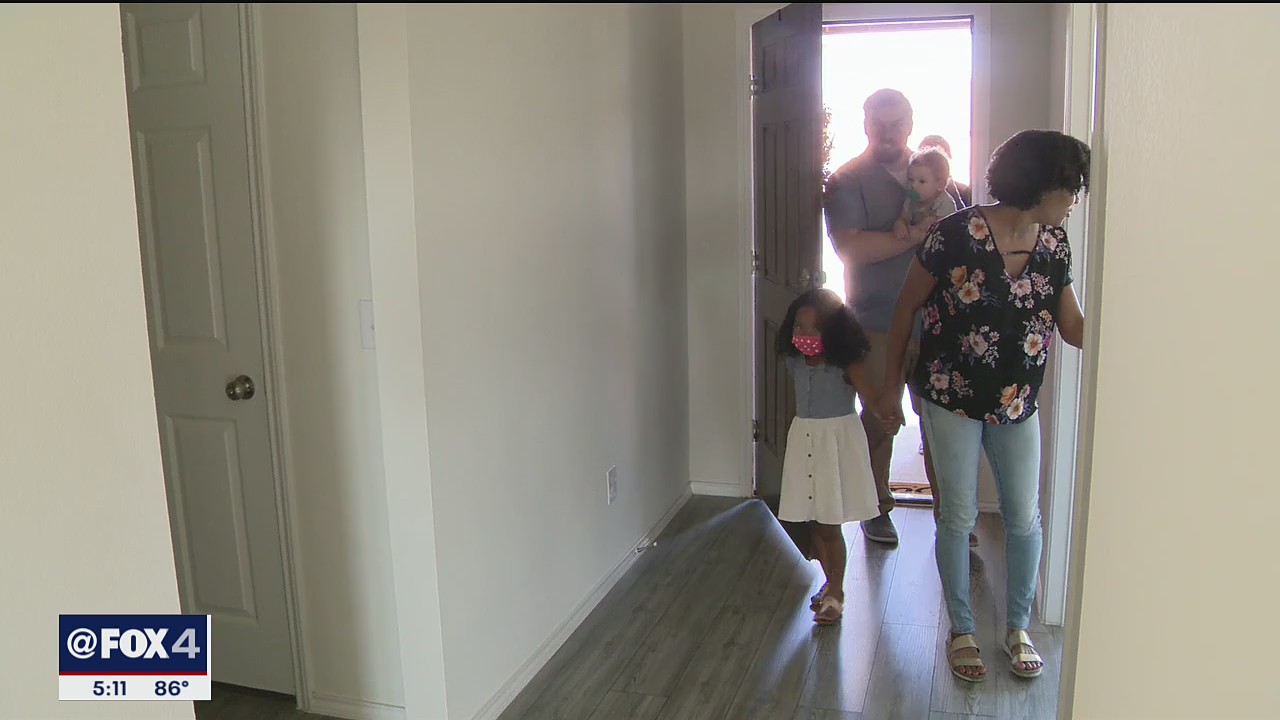 Fort Worth veteran's family moves into new, rent-free transitional home