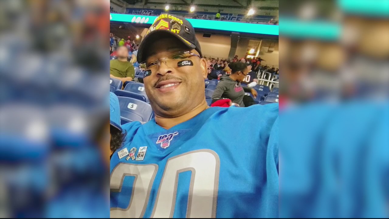 Detroiter selected for induction into Ford Hall of Fans at Football Hall of Fame