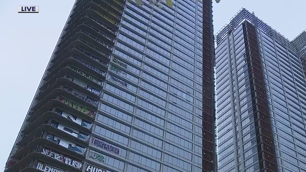 Touring the downtown LA graffiti tower