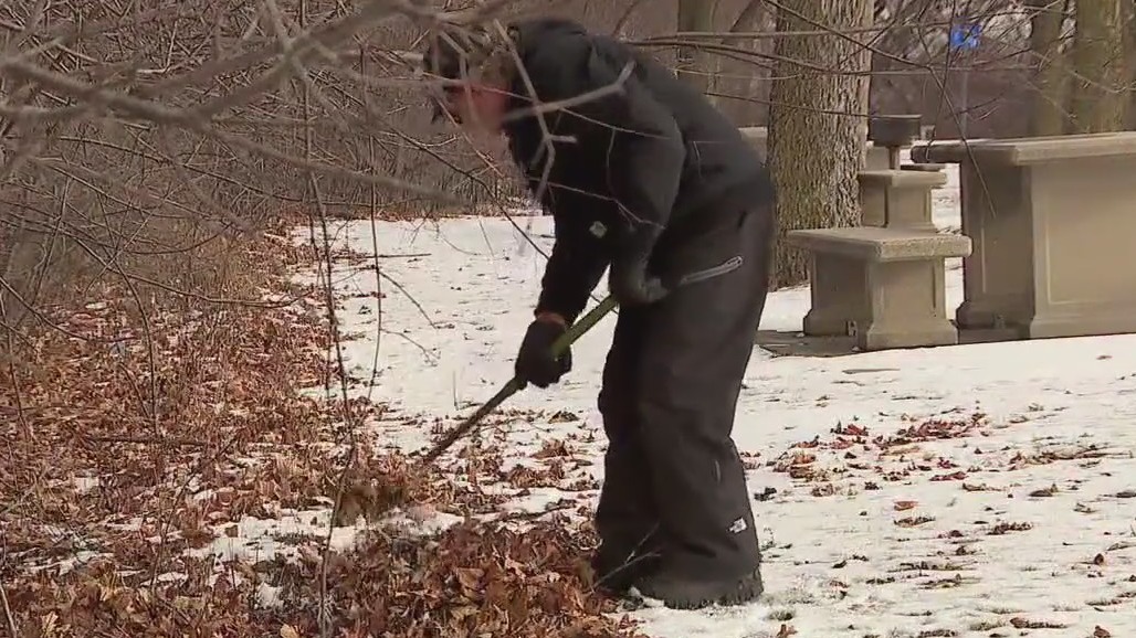 St. Paul Winter Carnival medallion hunt