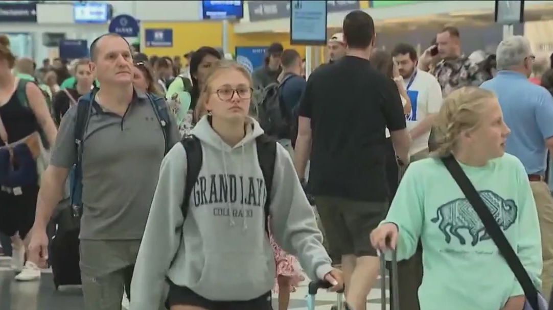 Holiday travel: Expert tips to ensure a stress-free trip