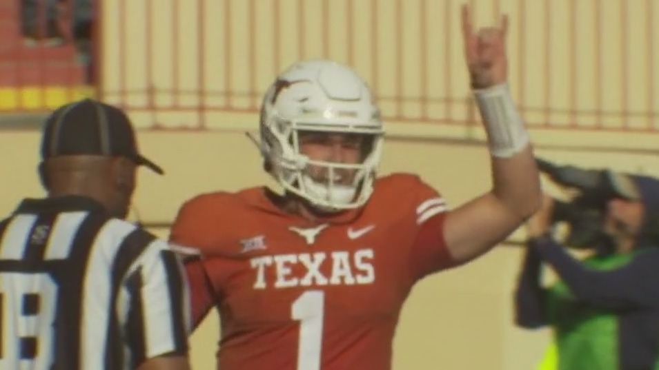 Texas Longhorns quarterback Hudson Card hopes to continue high level at Arkansas