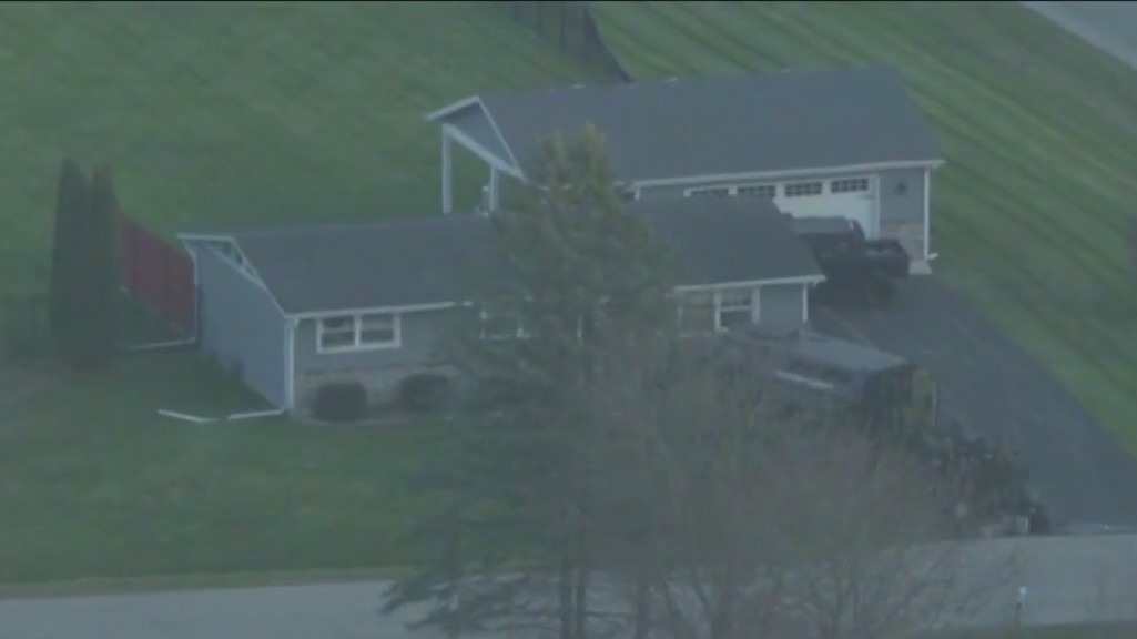 Johnsburg residents shelter in place, schools close for police activity