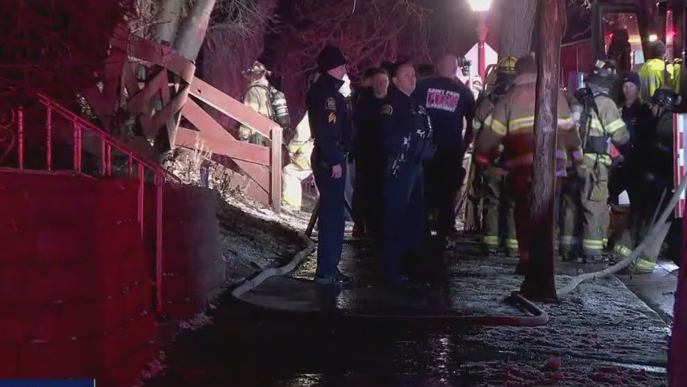 Firefighter credited with rescue of 3 kids