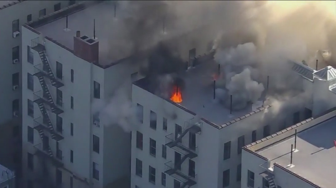 Fire at Sunnyside, Queens apartment building