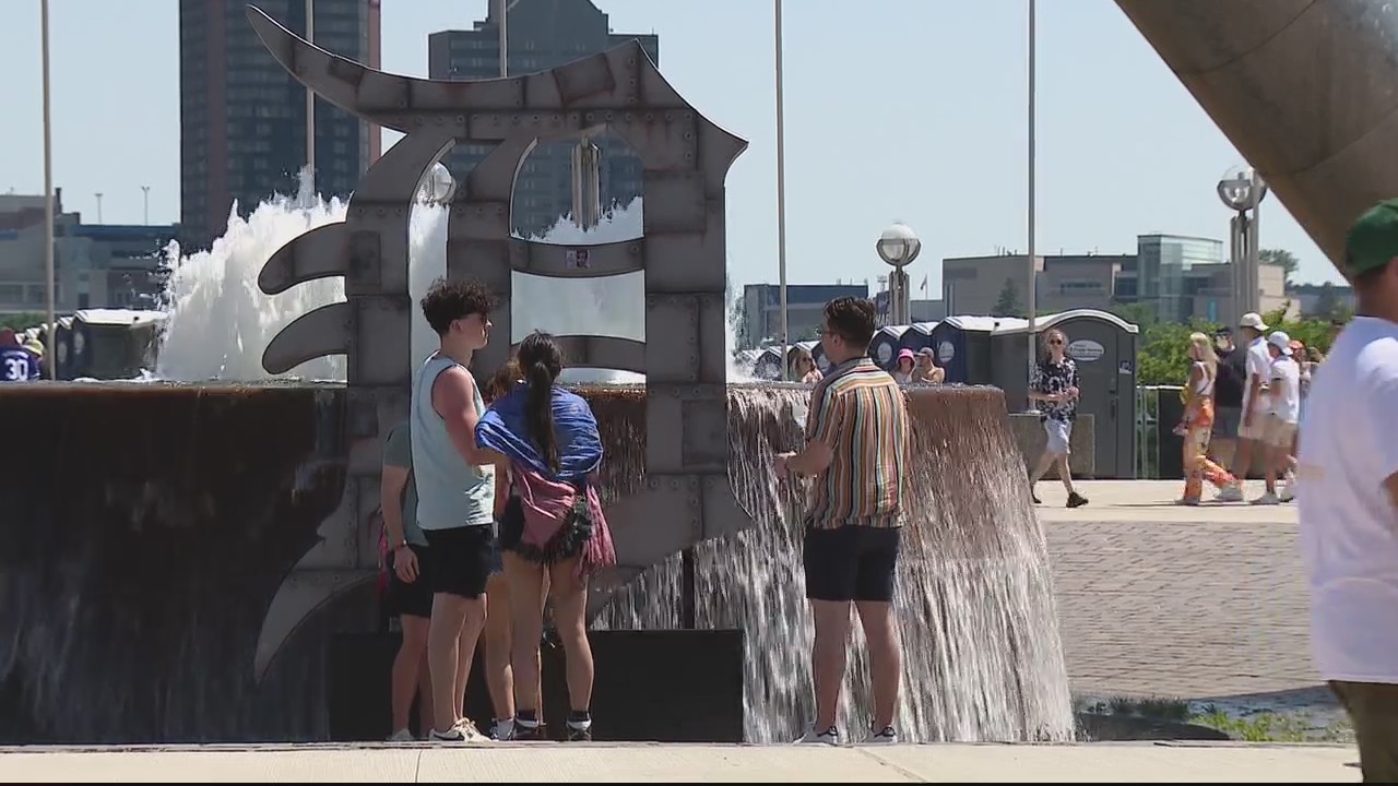 Stay hydrated -- Memorial Day temperatures near 90
