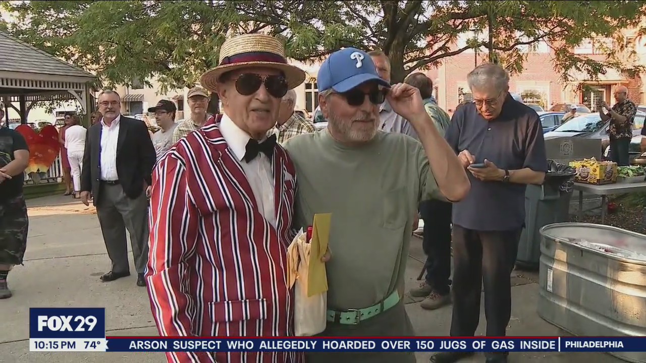 More than 100 people gather to celebrate a Montgomery County barber's 60th year of business