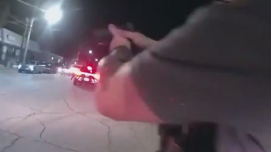Daytona Beach police officers respond to shooting