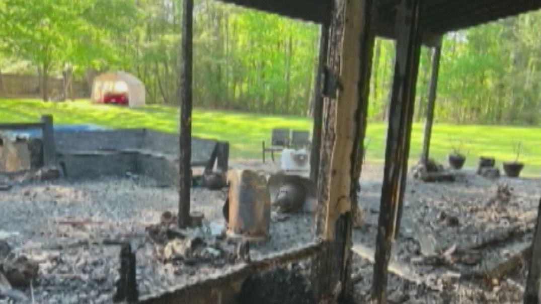 High school lacrosse team helps family after fire destroys home
