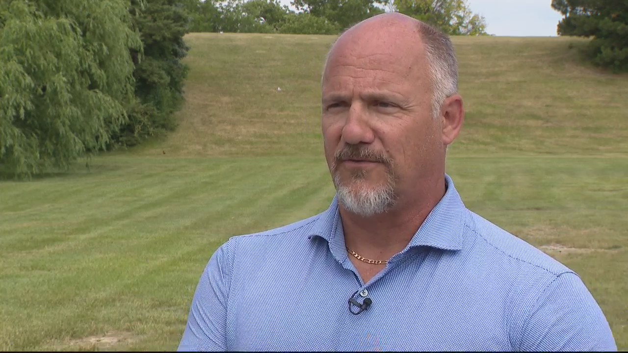 Metro Detroit man collects bulletproof vests, medical supplies to give to Ukraine