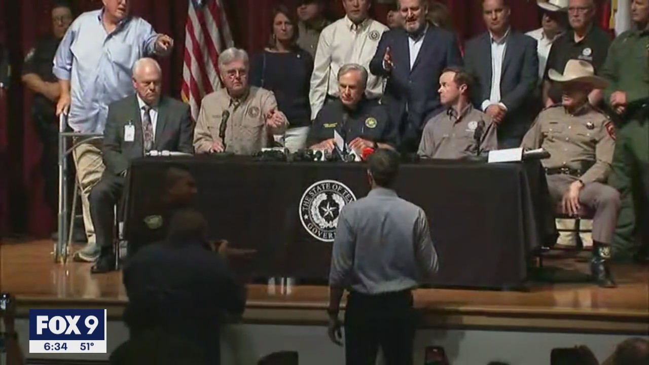 Politicians react to gun control legislation following shooting