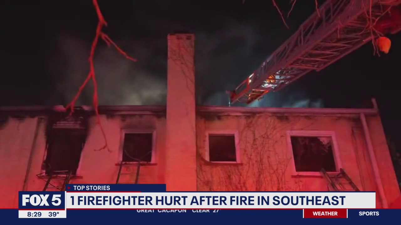 Firefighter hurt battling blaze in southeast DC