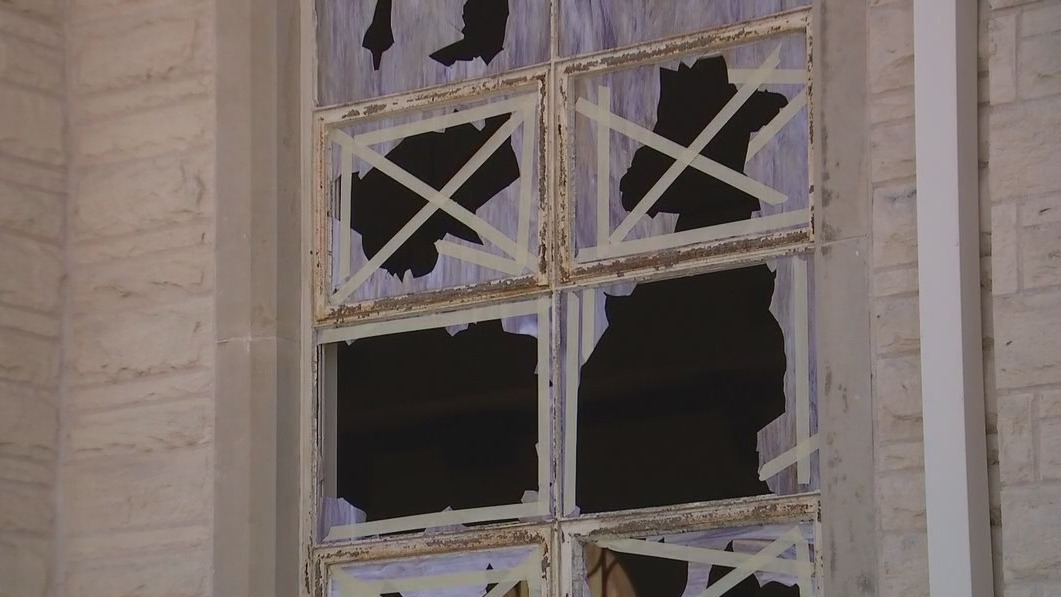 Man arrested for vandalizing East Austin church