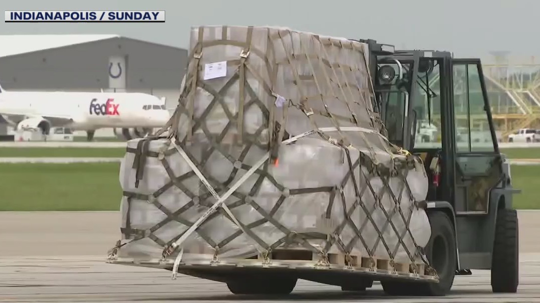 Military plane arrived from Europe with baby formula