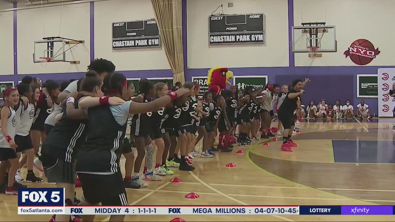 Hawks host inaugural Lady Ballers Summer Hoop Fest