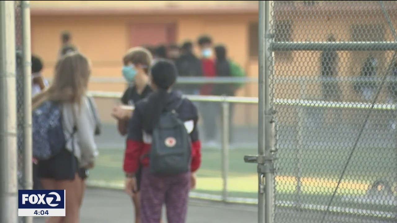 Oakland Unified approves strict policy: No vaccine, no in-person school