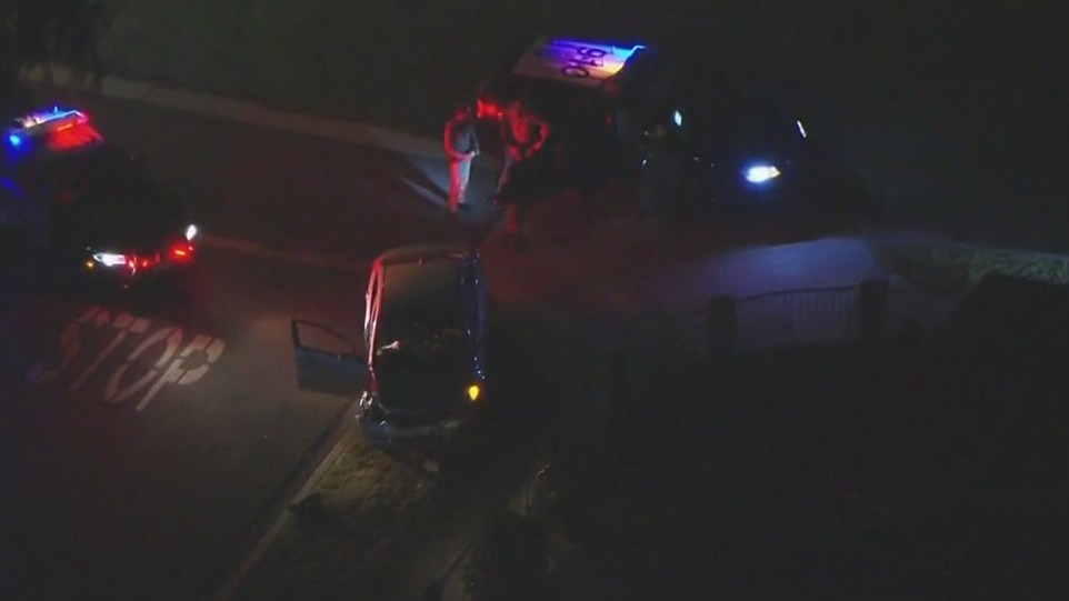 Police search for suspect after pursuit crash