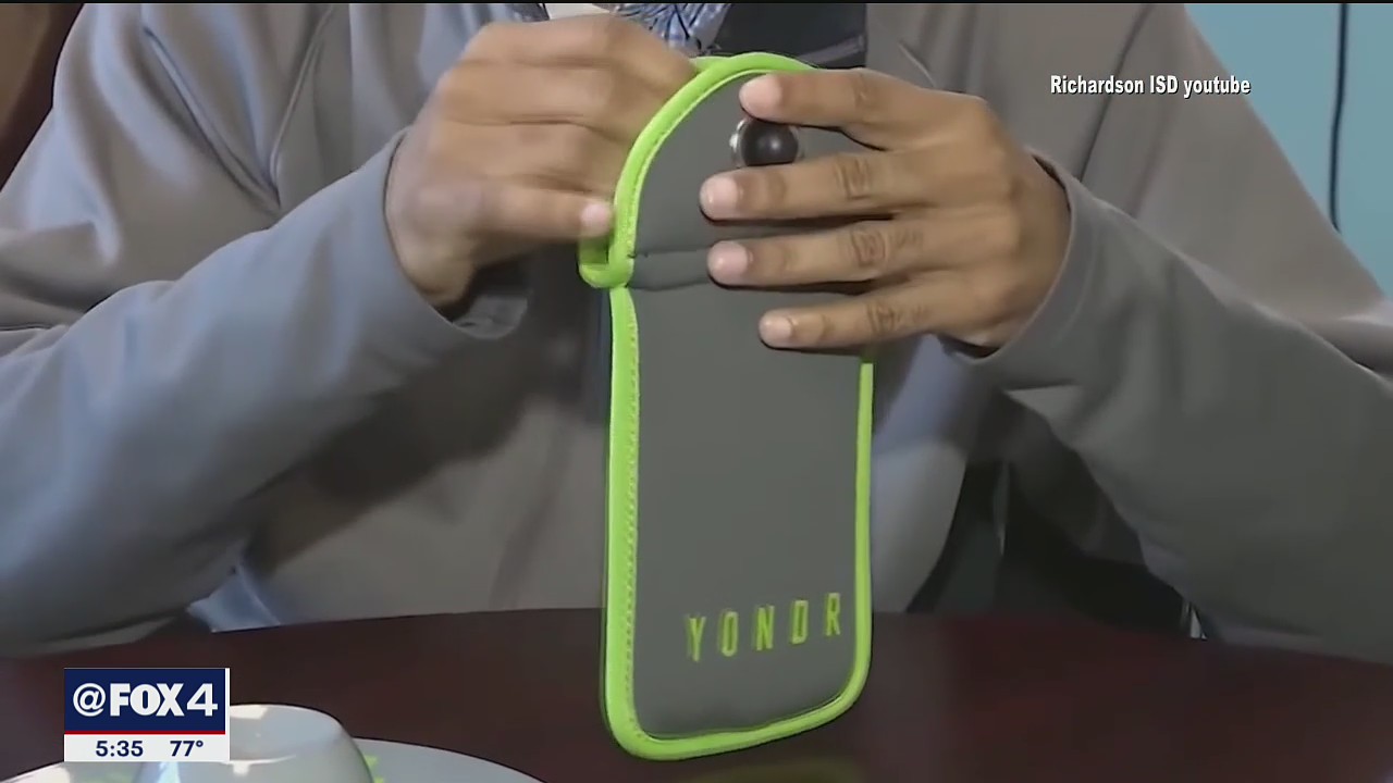 Richardson ISD testing program to keep cell phones out of students' hands during school day