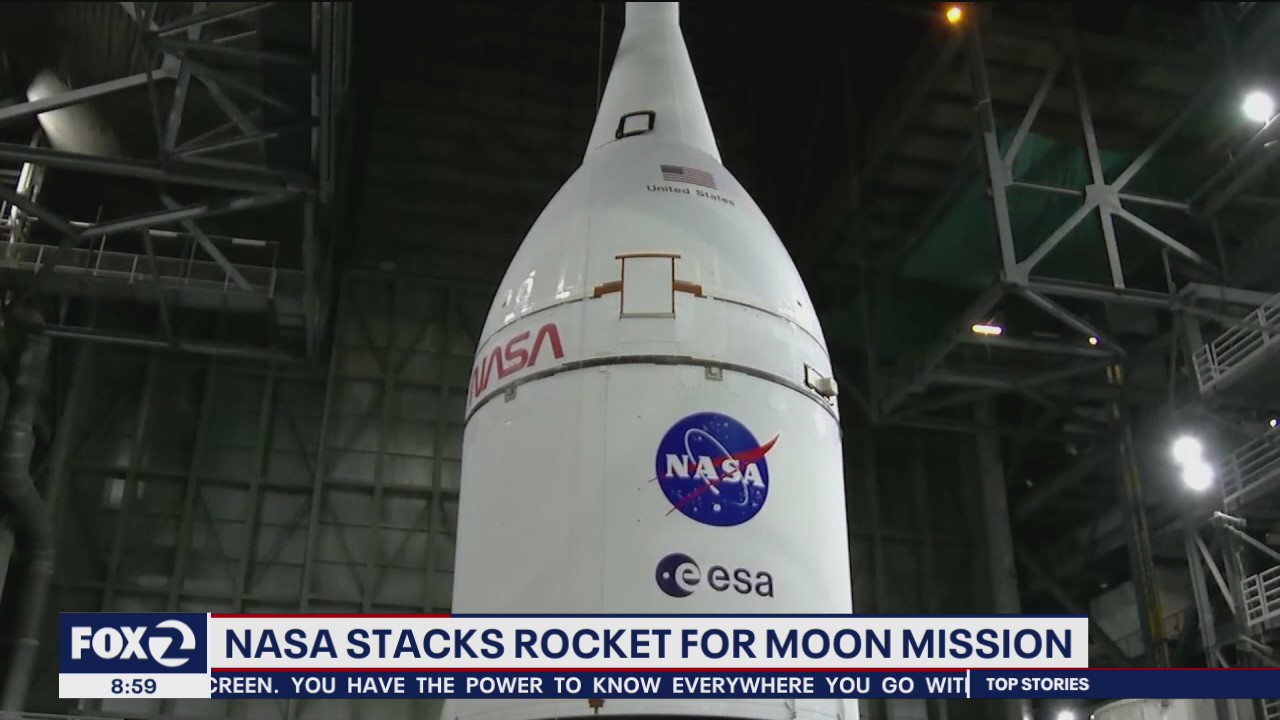 NASA stacks rocket for upcoming moon mission