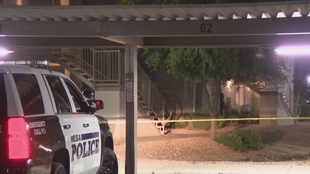3 people found dead inside a Mesa apartment, police say