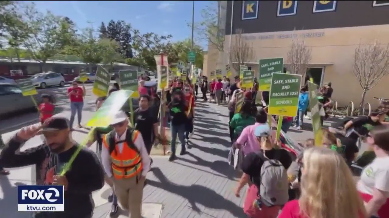 Oakland teachers' strike looms as parents prepare for possible cancelled classes