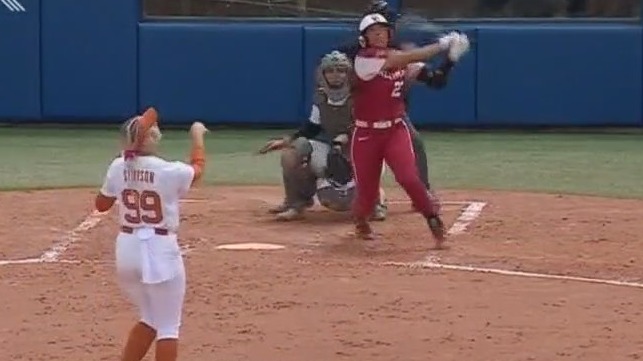 Oklahoma beats Texas to reach WCWS semifinals