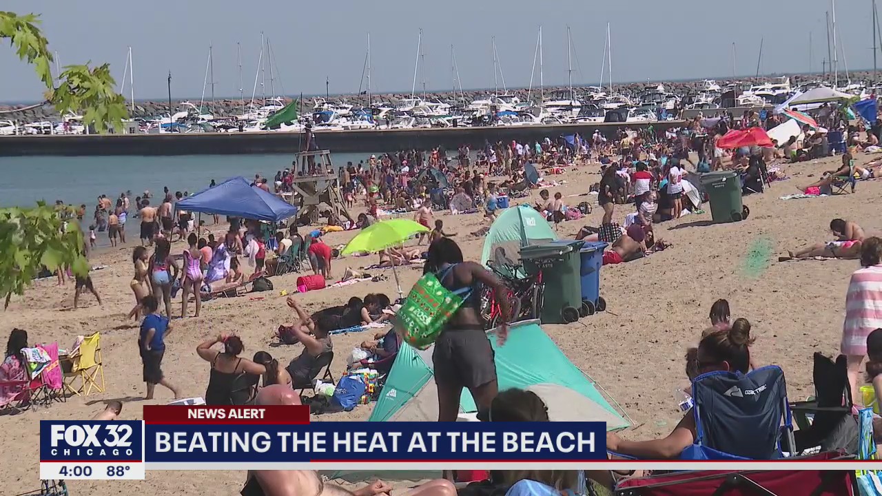 Girl, 10, in stable condition after being rescued from Lake Michigan at 31s Street Beach
