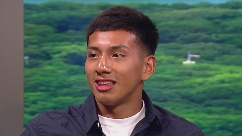 Teen describes saving driver