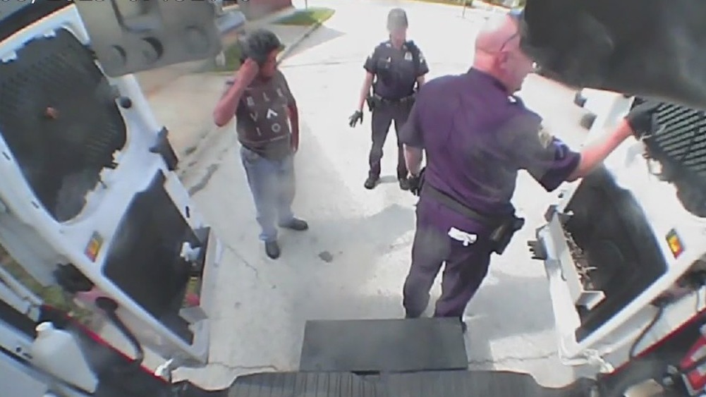 Police brutality complaint filed against St. Petersburg police
