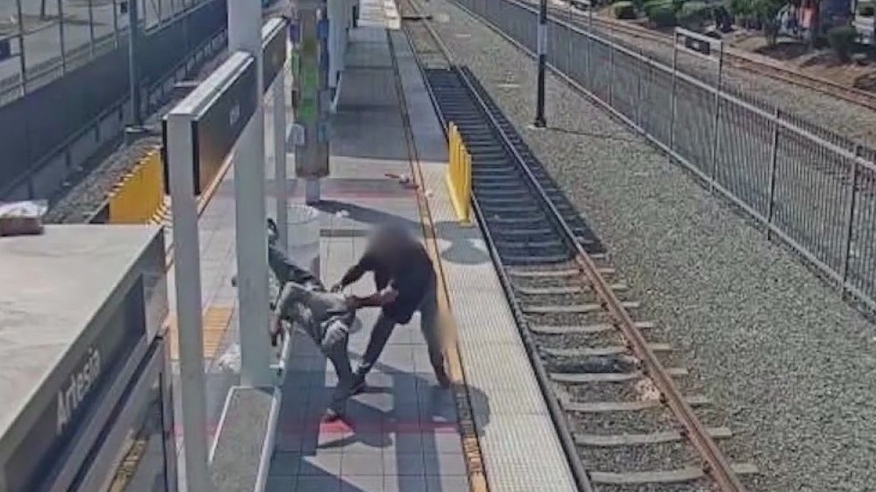 Addressing crime on LA Metro