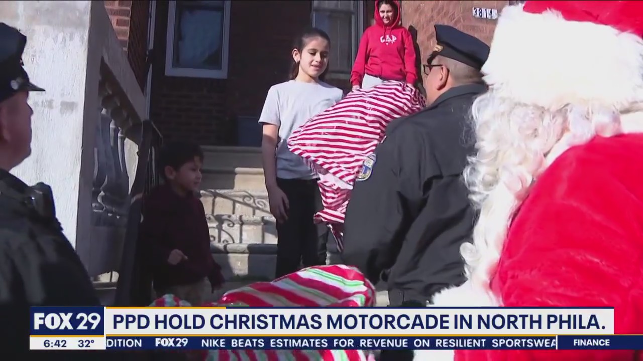 Philadelphia police hold Christmas motorcade in North Philadelphia