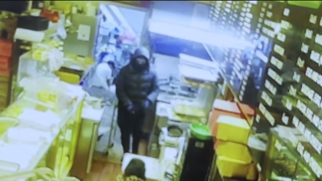 2 arrests made in violent robbery series