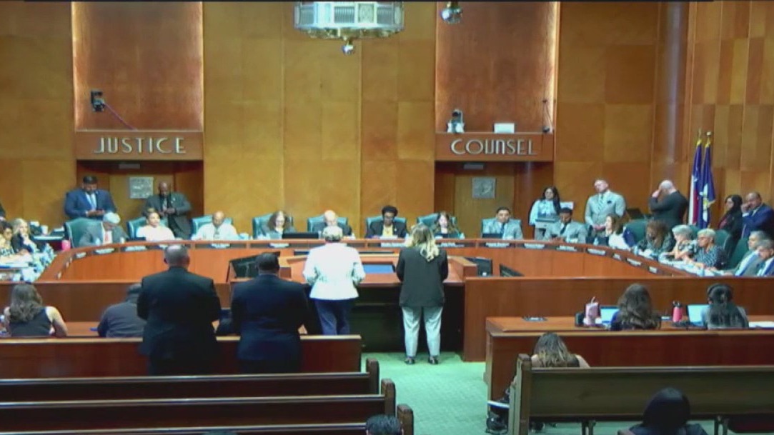 Mayor's panel on HPD scandal makes suggestions