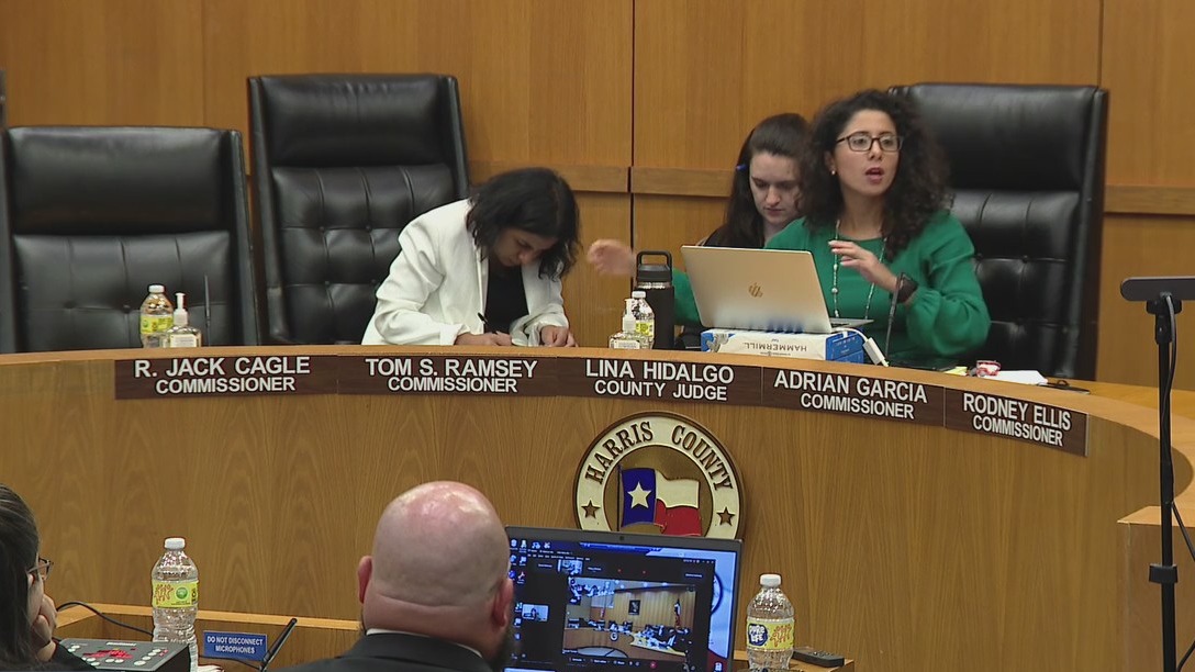 2 Harris County Commissioners boycott budget vote