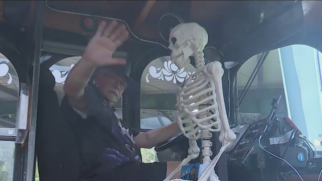 Jolley trolley shares spooky history of Clearwater, Dunedin