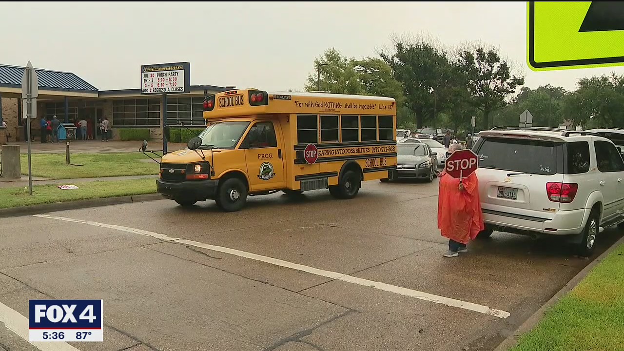 North Texas schools raising starting salaries, offering hiring bonuses to combat teacher shortage