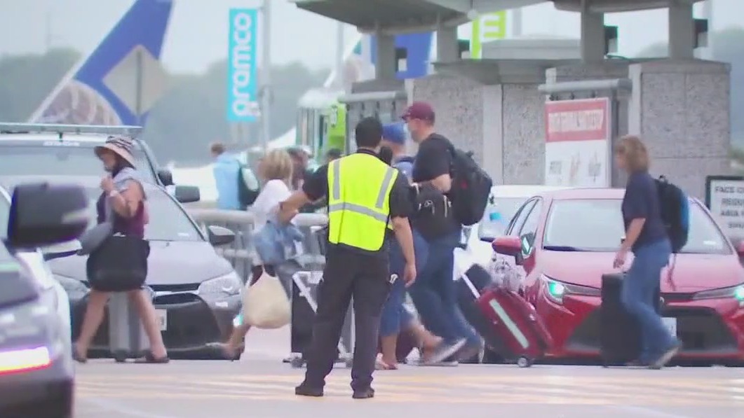 ABIA reopens after reports of suspicious item