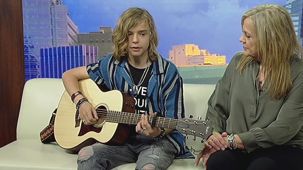 14-year old Swedish singing sensation Oscar Stembridge