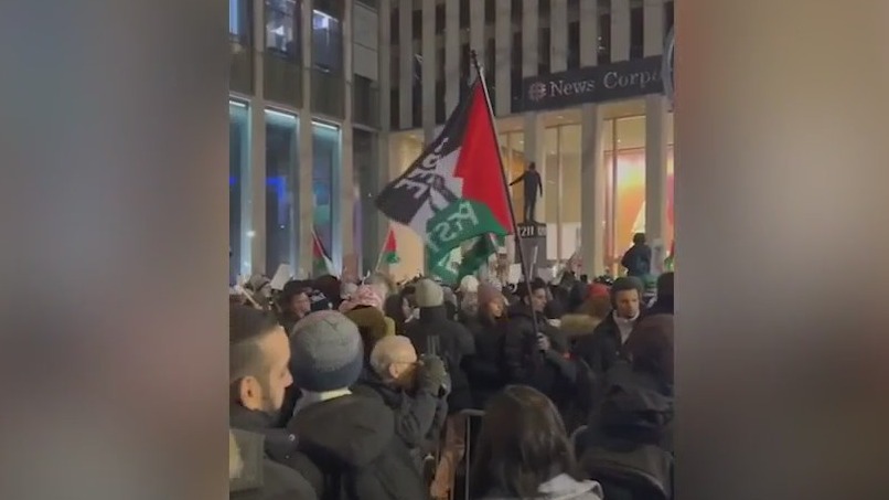 Protests erupt at Rockefeller tree lighting