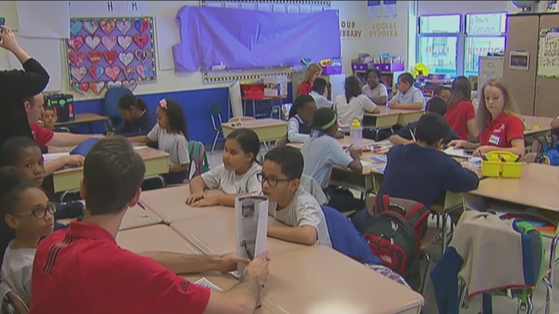 Hillsborough ranks among top 20 districts in Florida