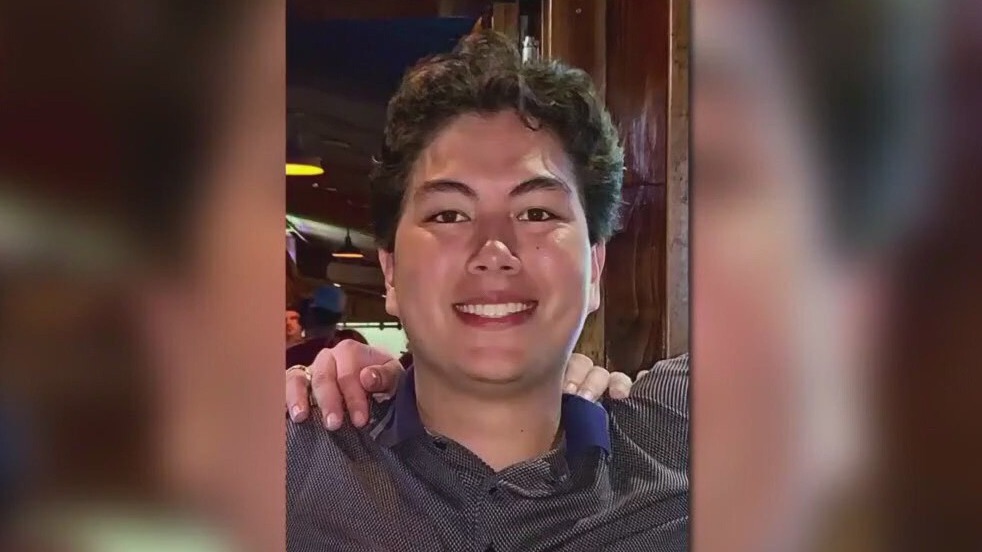 Memorial service held for Texas A&M student Tanner Hoang