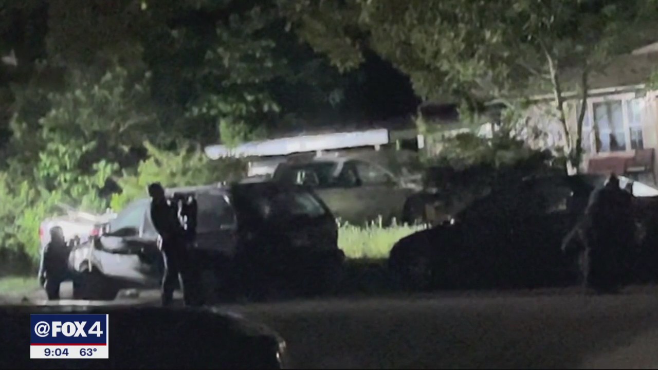 Mesquite police kill 64-year-old suspect after nearly 6-hour standoff